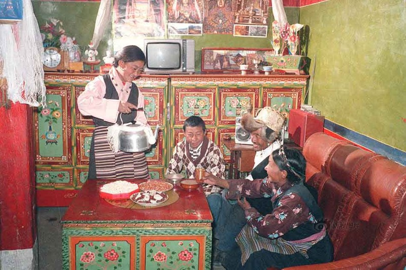 Tang lop kha gia o Trung Quoc hoi nhung nam 1980-Hinh-6